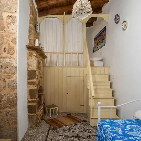 Aspasias Traditional House In Village Holiday home Koskinou (Rhodes)