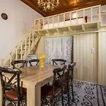 Дом отдыха Aspasias Traditional House In Village Коскину