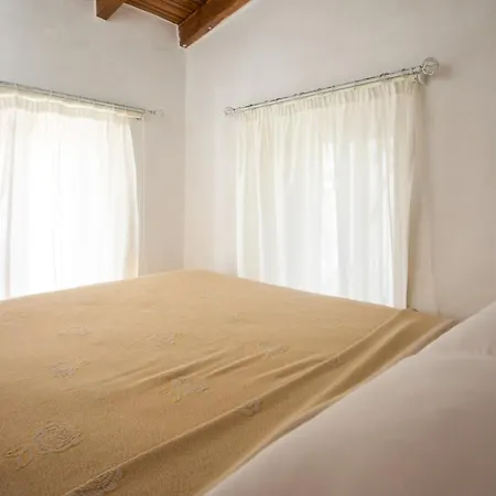 בית נופש Aspasias Traditional House In Village